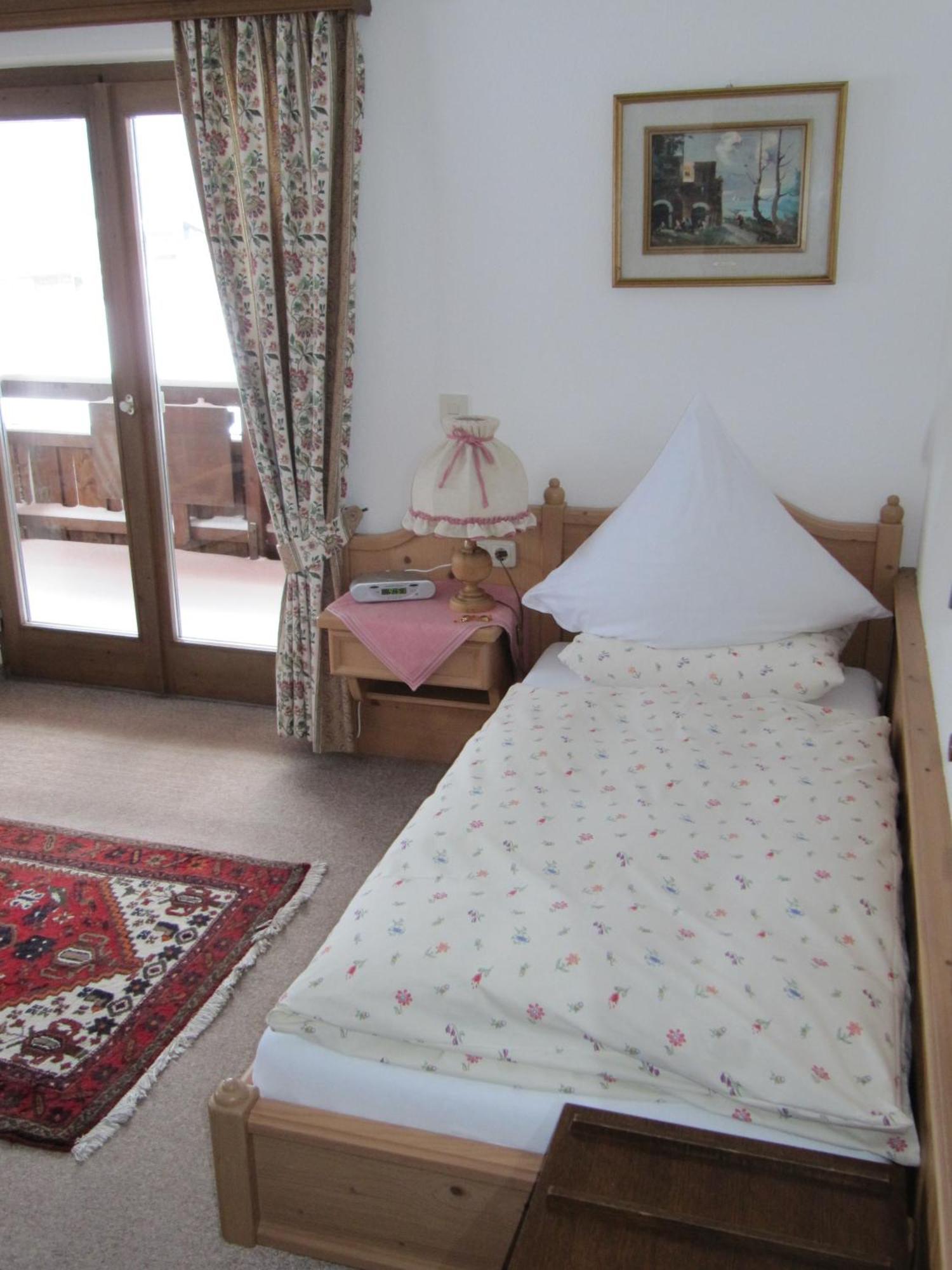 Hotel-Pension-Ostler บาดวิสเซ ภายนอก รูปภาพ